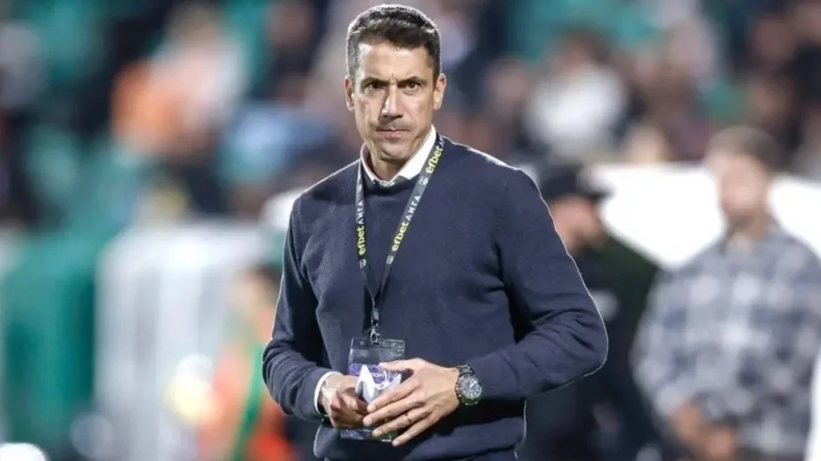 Хулио Веласкес се нареди до Станимир Стоилов в отлична статистика за Левски