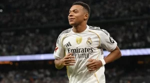 Ядосаха Мбапе и стори немислимото - Килиан с хеттрика на сезона в Шампионска лига (ВИДЕО)