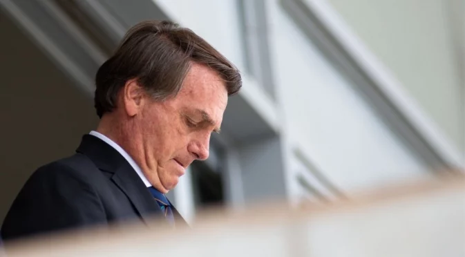 Без право на обжалване: Болсонаро влиза в затвора за 27 години