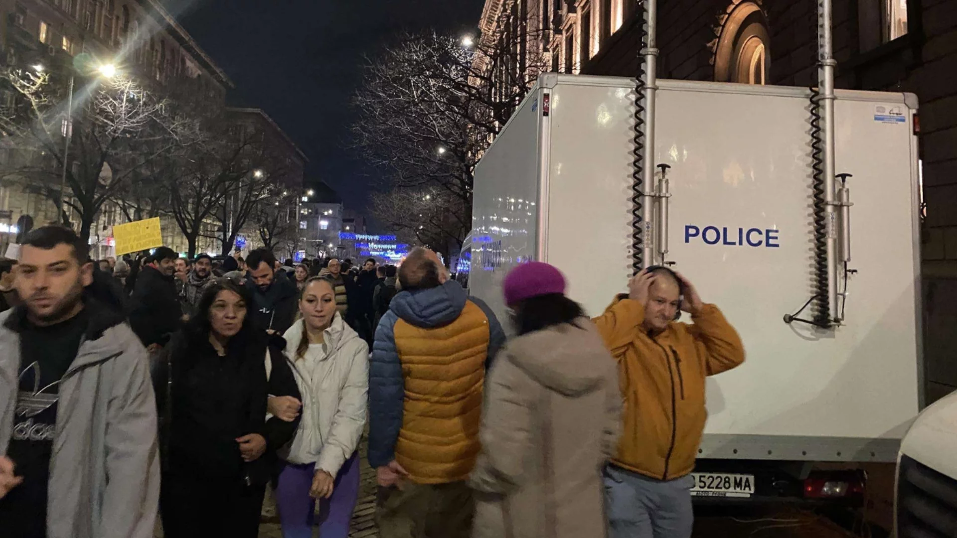 "Още малко и ще искате да не ви бият": Николай Хаджигенов за протеста срещу Бюджет 2026