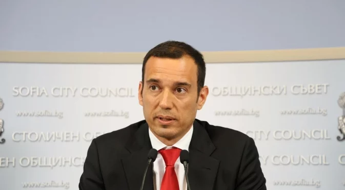 Терзиев: Решаваме дали зоната до "Ал. Невски" остава за коли или става пешеходна