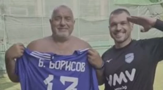 Божинов остави приятелството с Борисов на заден план: Нацията се изправи, за да спре правителството! Заедно ще успеем като юмрук!