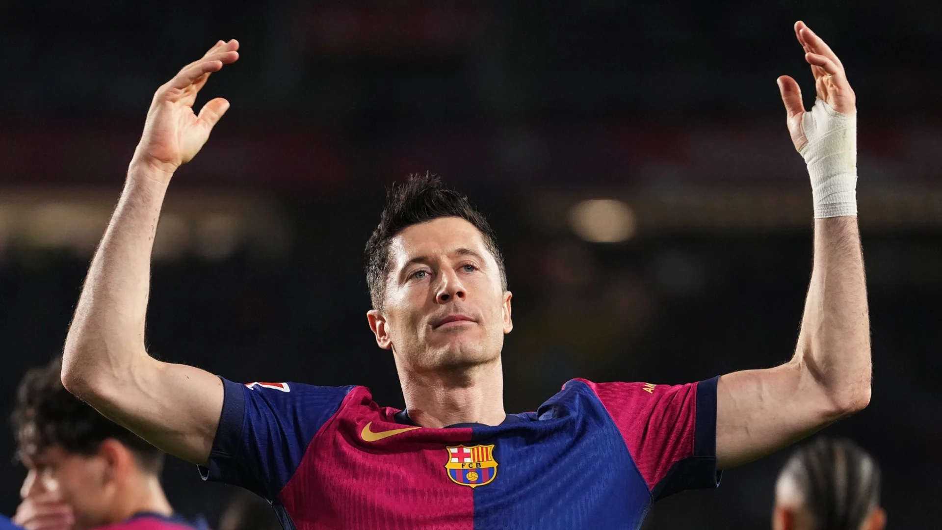 Спряганият за заместник на Левандовски в Барселона проговори за бъдещето си