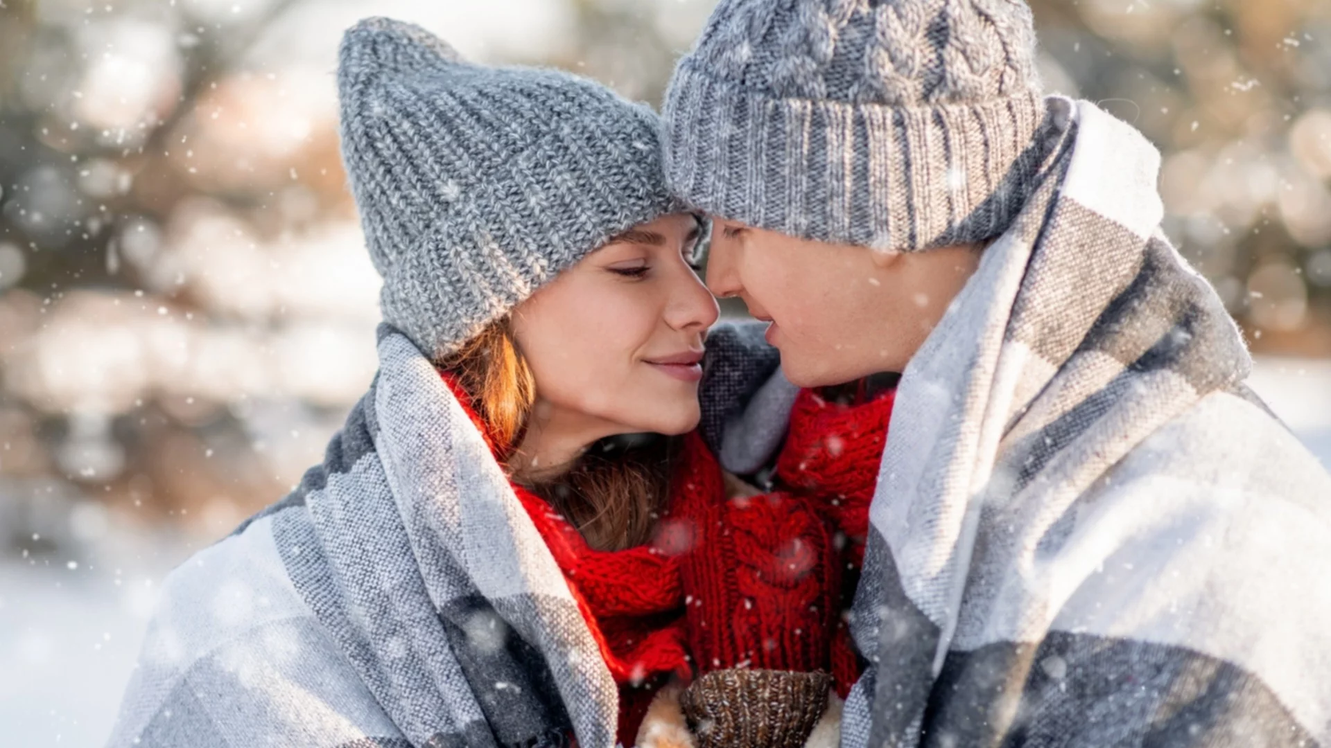 На Андреевден: Близнаци, Водолей + още 2 зодии ще спечелят нещо по-важно от пари