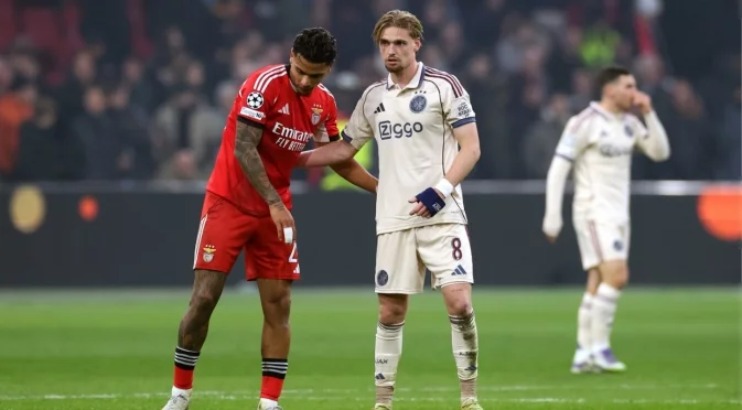 Аякс попадна в лоша класация, там е и Левски