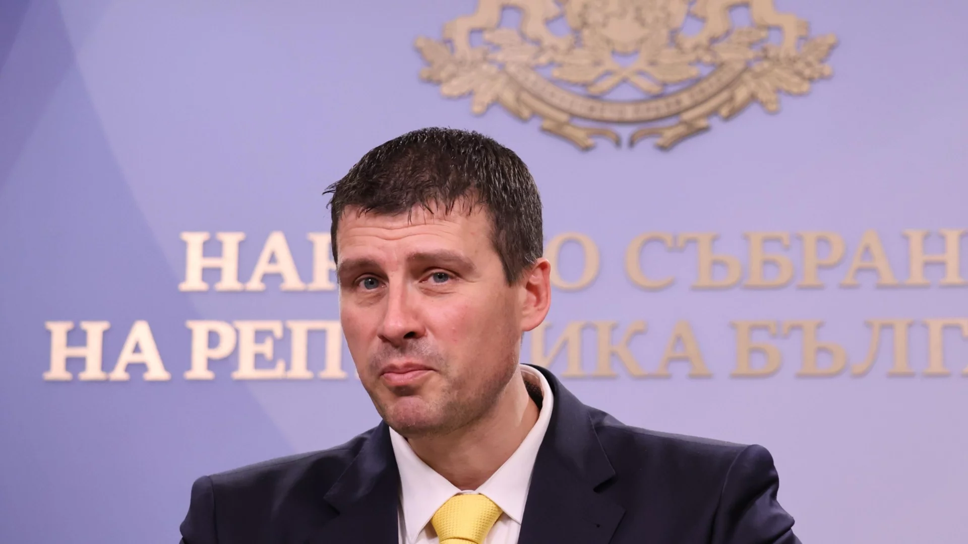 Оказван натиск и кой стои на върха на пирамидата: Ивелин Михайлов с пдо