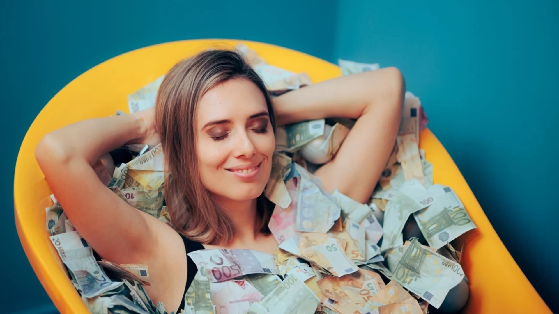 В понеделник: Парите са в кърпа вързани за Дева, Риби + още 2 зодии