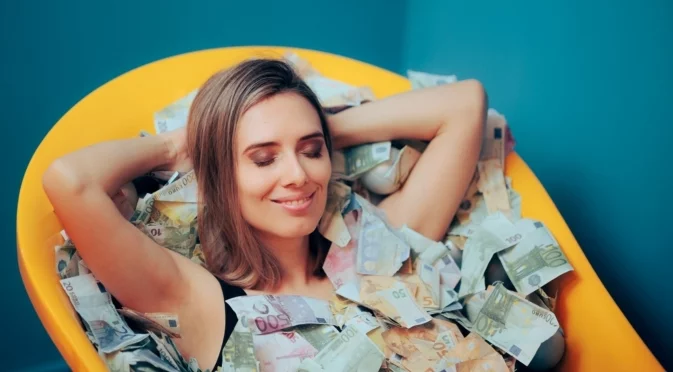 В понеделник: Парите са в кърпа вързани за Дева, Риби + още 2 зодии