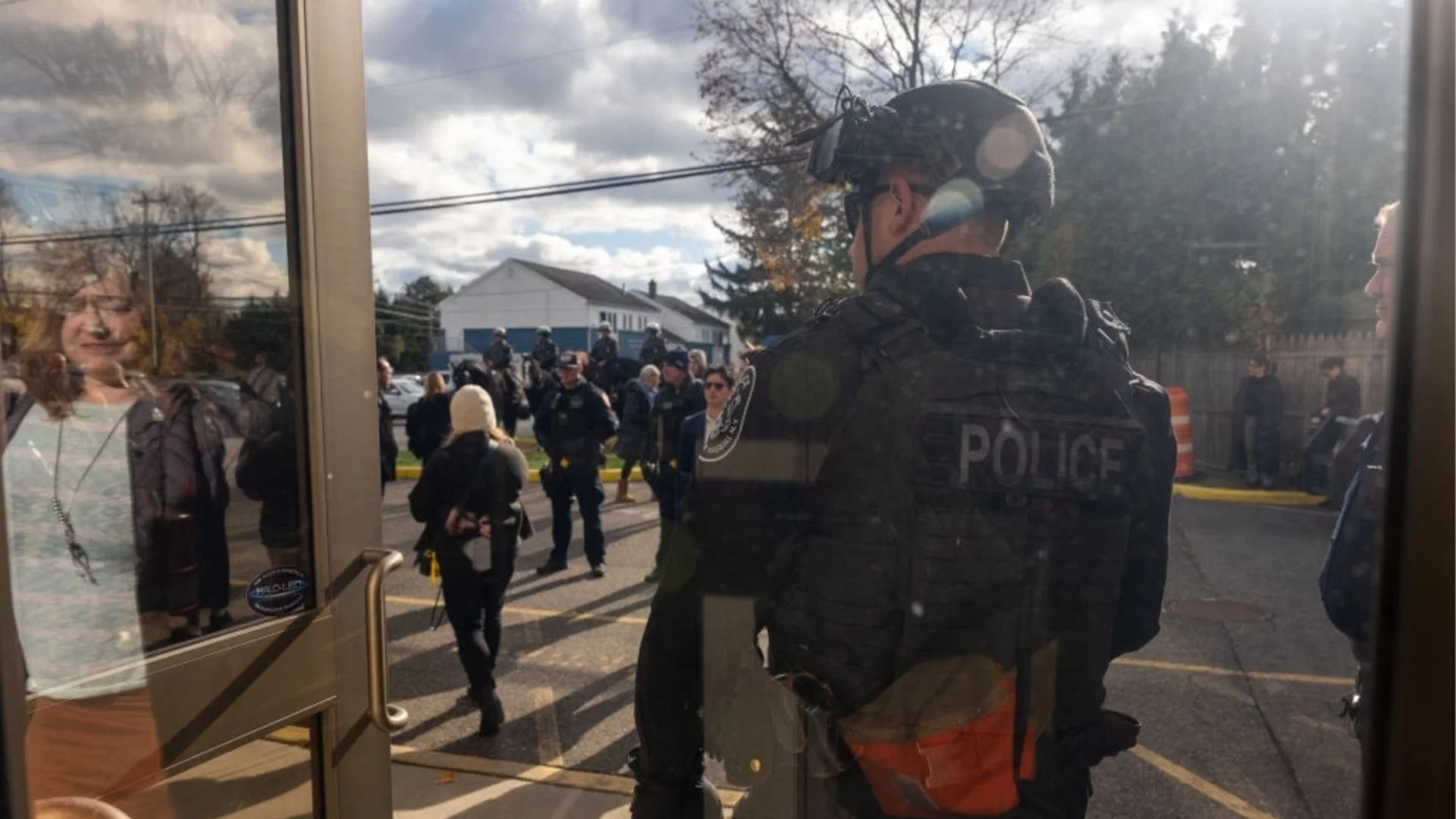 Починала е жена от Националната гвардия на САЩ, простреляна при нападение край Белия дом