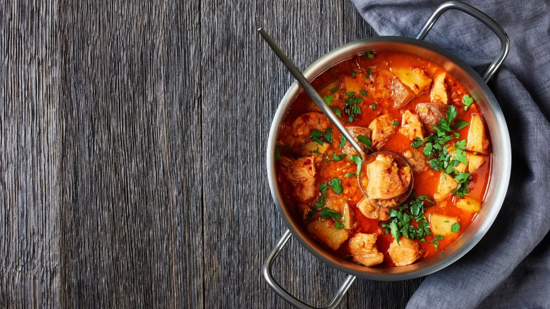 Как да спасим пресолен супа или манджа с парче картоф или лъжица ориз