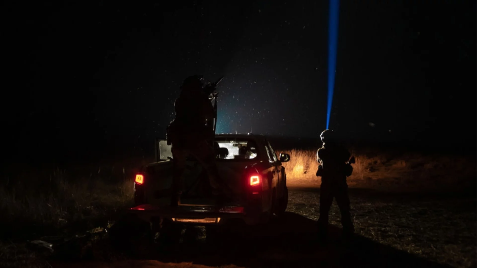 Украйна с мощна атака срещу Русия, има данни за ударен нефтопреработвателен завод (ВИДЕО)