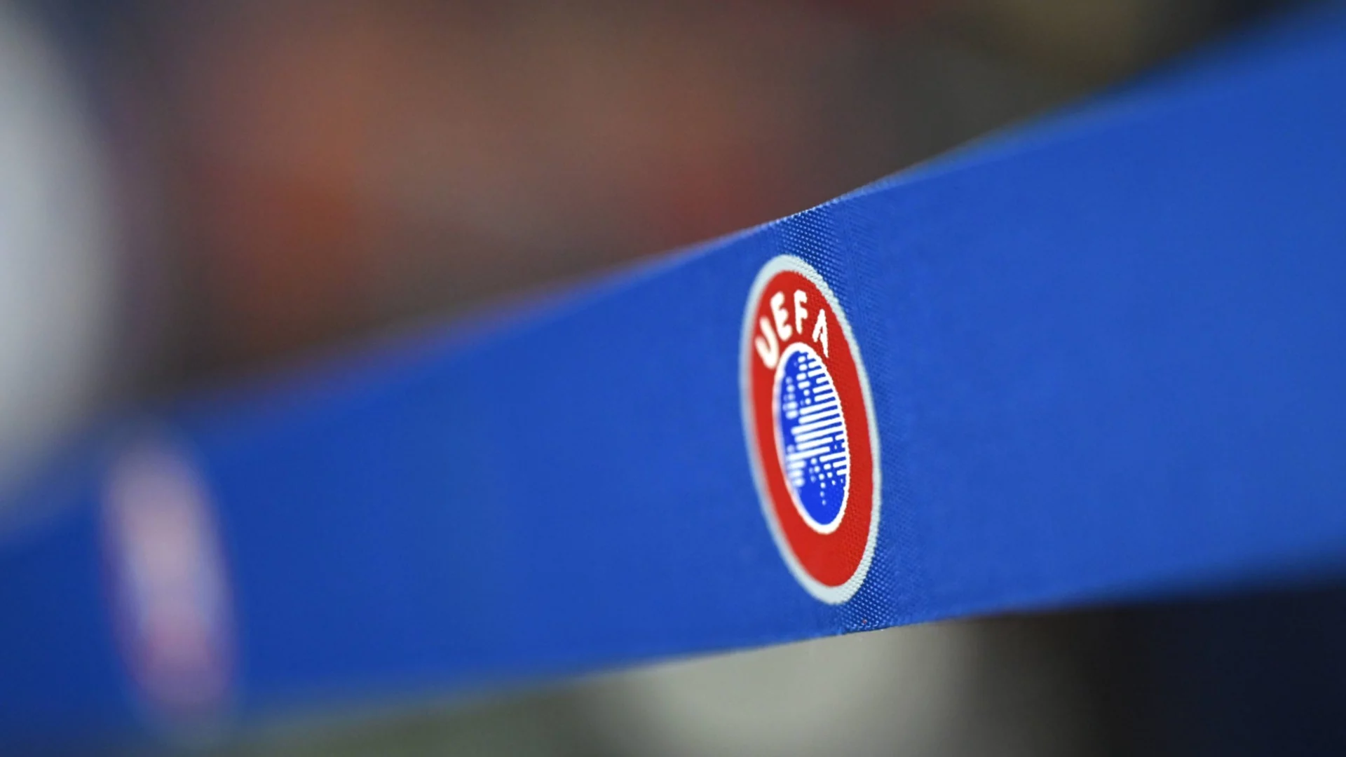 УЕФА забрани на два клуба да участват в европейски турнири за дълъг период от време