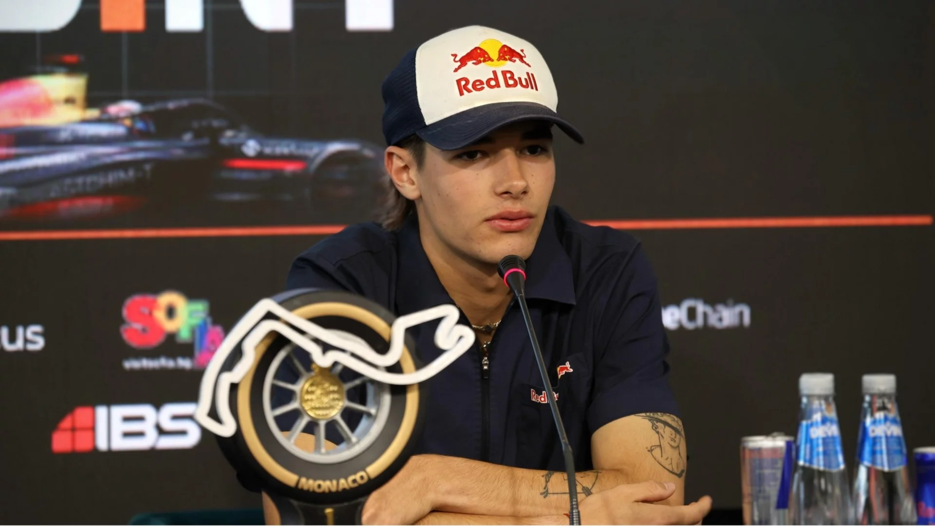 Никола Цолов обединява сили със "следващия Верстапен" до края на сезона във Формула 2