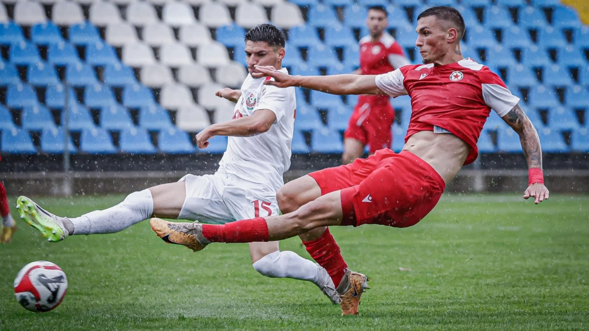 Христо Янев набеляза 5 перспективни юноши от школата на "армейците", които да интегрира в първия отбор