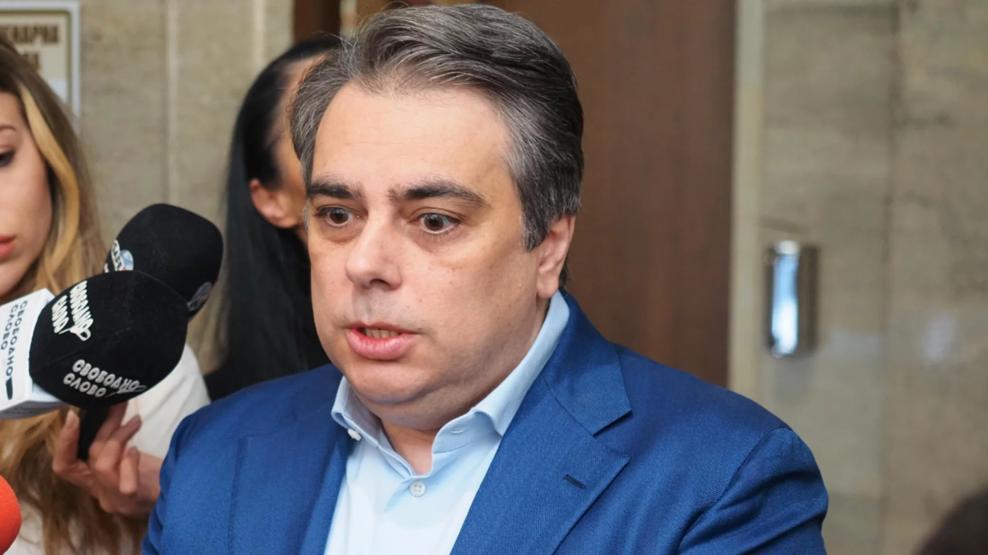 "Да изтеглят бюджета и да не правят импровизации": ПП-ДБ плашат властта с нови протести