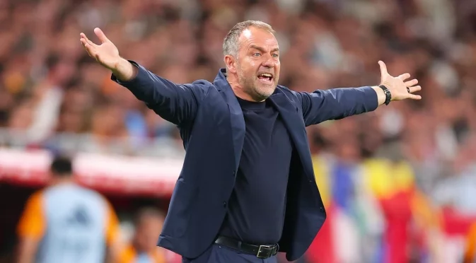 ПСЖ готви 50-милионна оферта за едно от основните оръжия на Ханзи Флик в Барселона