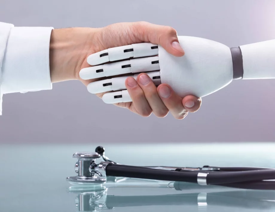 Безопасно ли е да се лекуваме през ChatGPT? Съветите на столичен специалист