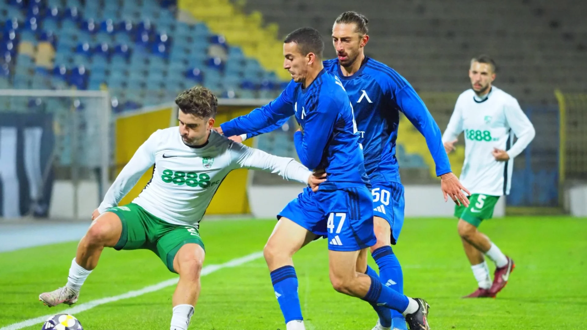 Левски блокира основен играч на Хулио Веласкес за националния отбор