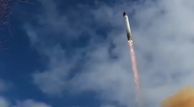 "Авангард" или "Сармат" - все на сарми: Взрив и парчета навсякъде при тест на ракета в Русия (ВИДЕО)