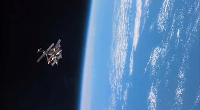 Европа отдели над един милиард евро, за да възпира Русия от Космоса