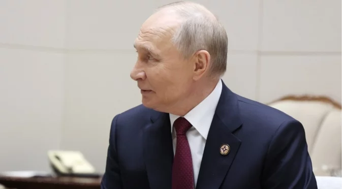 Путин иска да приключи своята политическа кариера като Сталин и Иван Грозни, а не като загубил войната