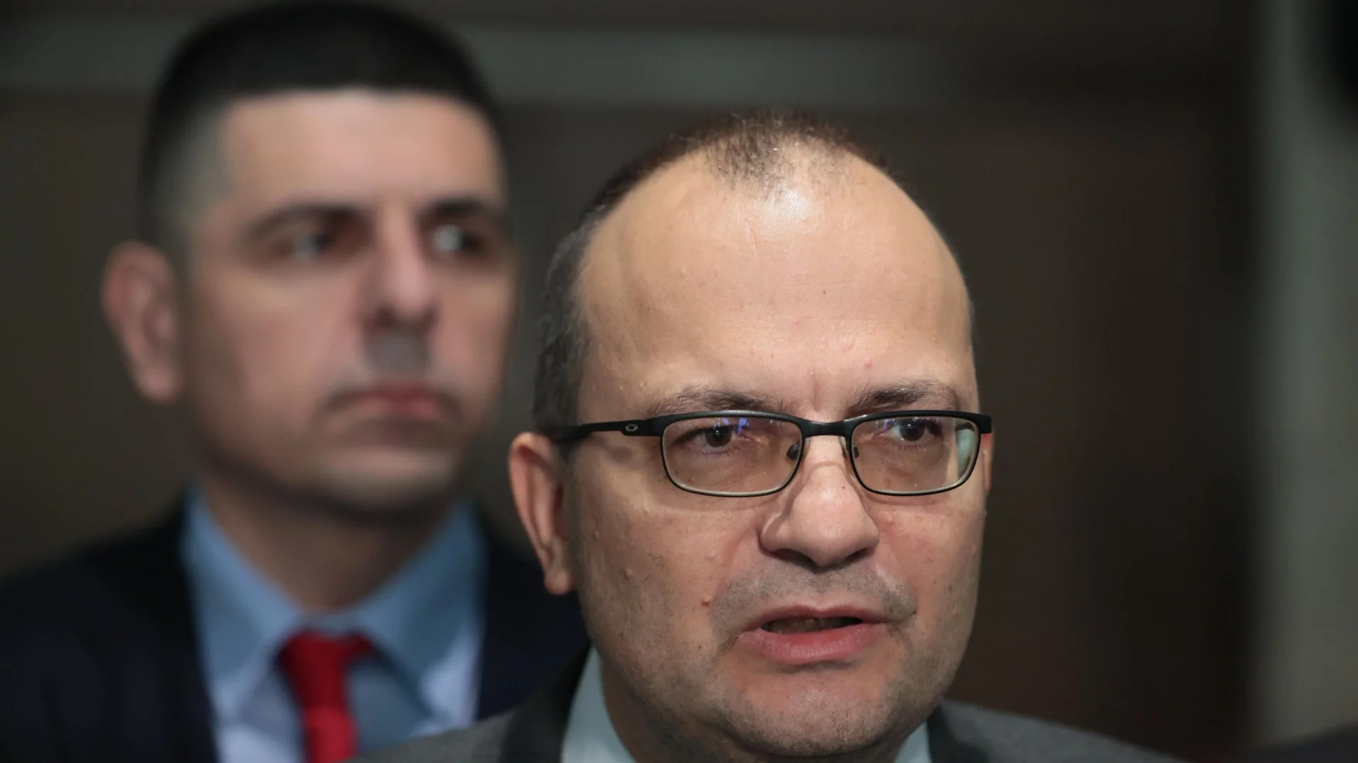 Бюджет 2026 ни води към румънски сценарий: Мартин Димитров обяви следващата стъпка на опозицията