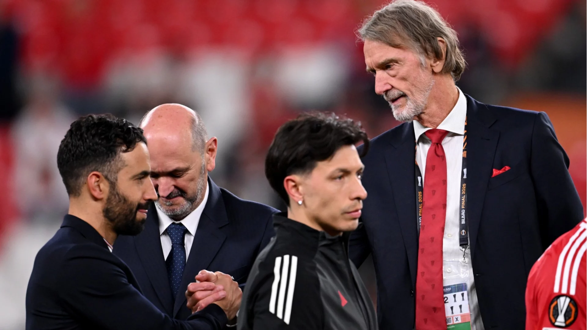 Манчестър Юнайтед чупи трансферния си рекорд за една от най-големите звезди във футбола