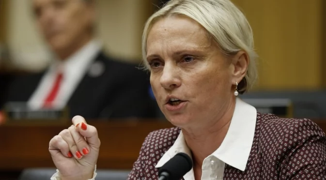 С такава корупция в Украйна е невъзможно да се спечели войната: Американска конгресменка