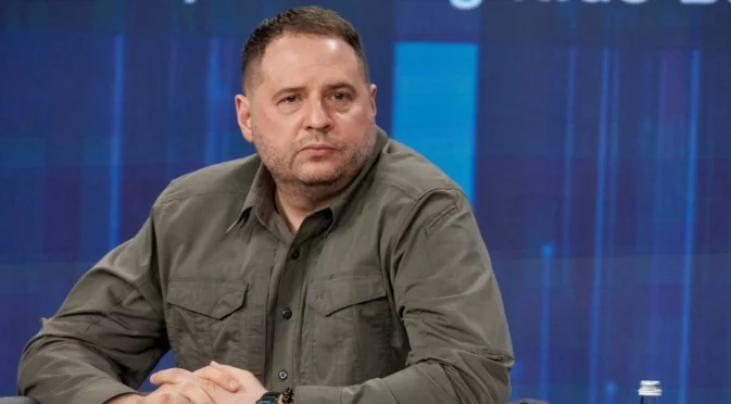 Ермак: Отивам на фронта. Отвратен съм - тези, които знаят истината, не ме защитиха