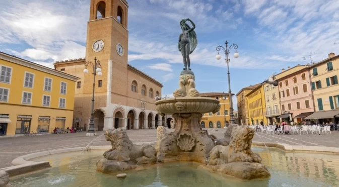 Пезаро: Градът на музиката и на Росини (ВИДЕО)