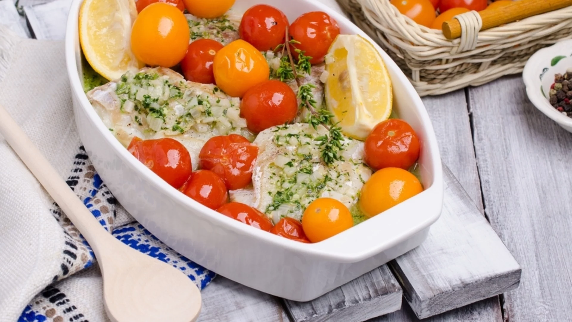 Ароматен лаврак за Никулден – традиция, вкус и здраве в една чиния