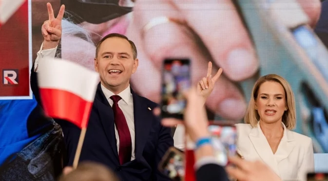 Полският президент каза "не" на среща с Орбан след като унгарецът отиде да се поклони на Путин