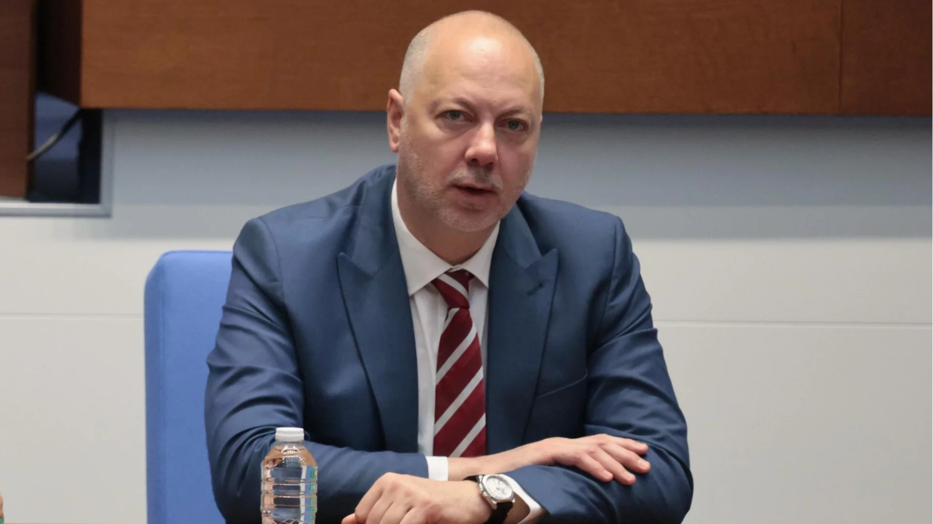 "Протестите обединиха доста необединими групи": Желязков намеси и чисто нови мерки в бюджета