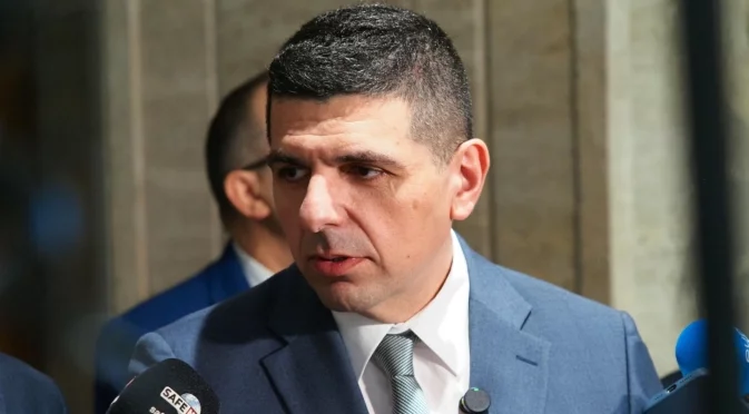 "Поколението Z излезе на площада": Иво Мирчев обясни за протестите за бюджета