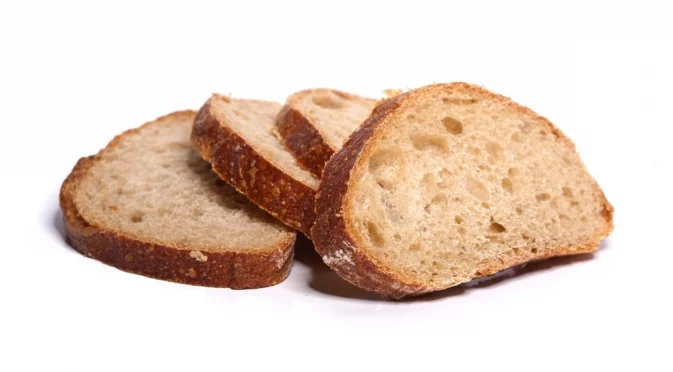 Трик за възстановяване на изсъхнал хляб – трябват му само 5 минути във фурната