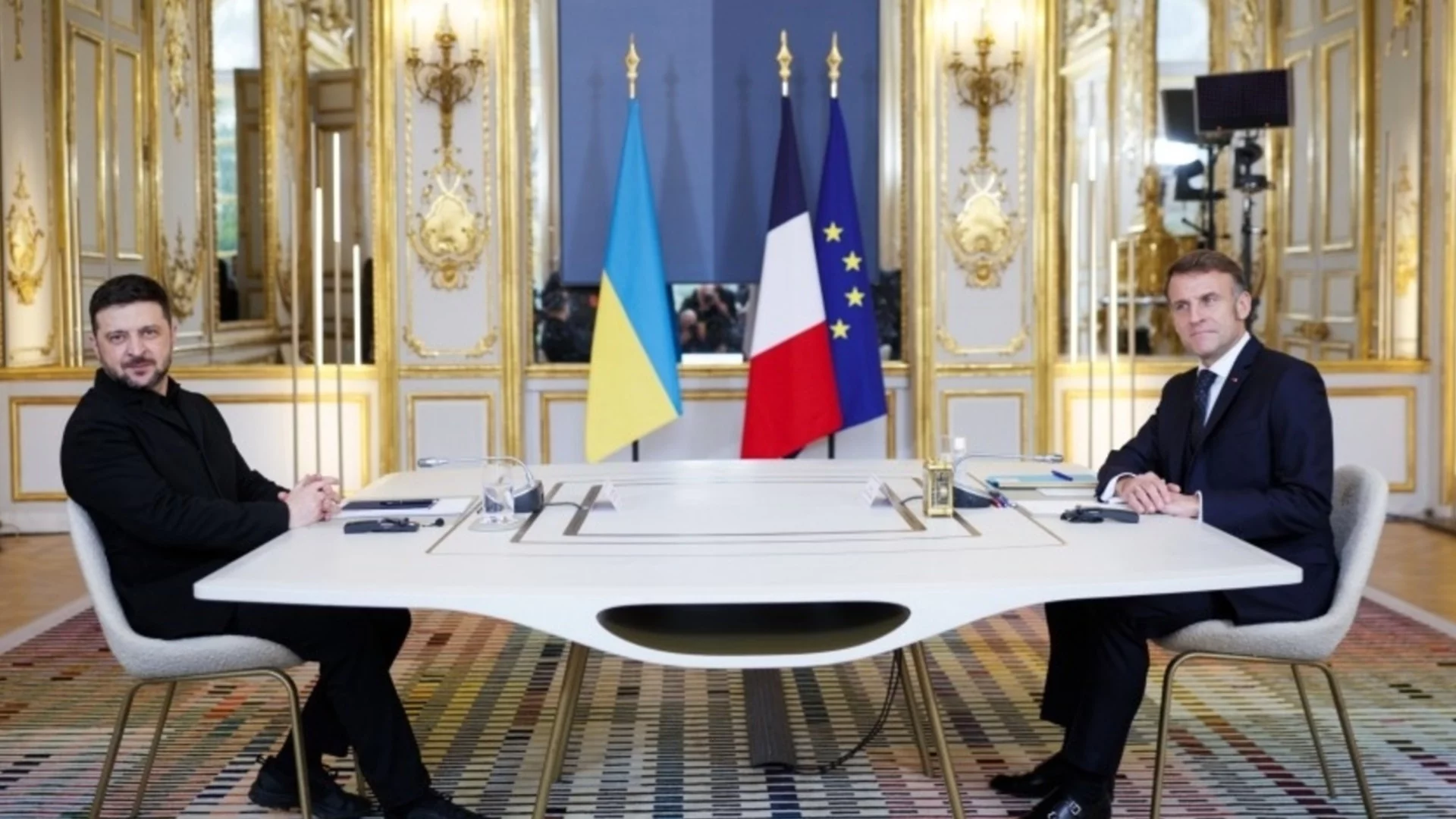 Зеленски след срещата с Макрон: Войната трябва да приключи възможно най-скоро