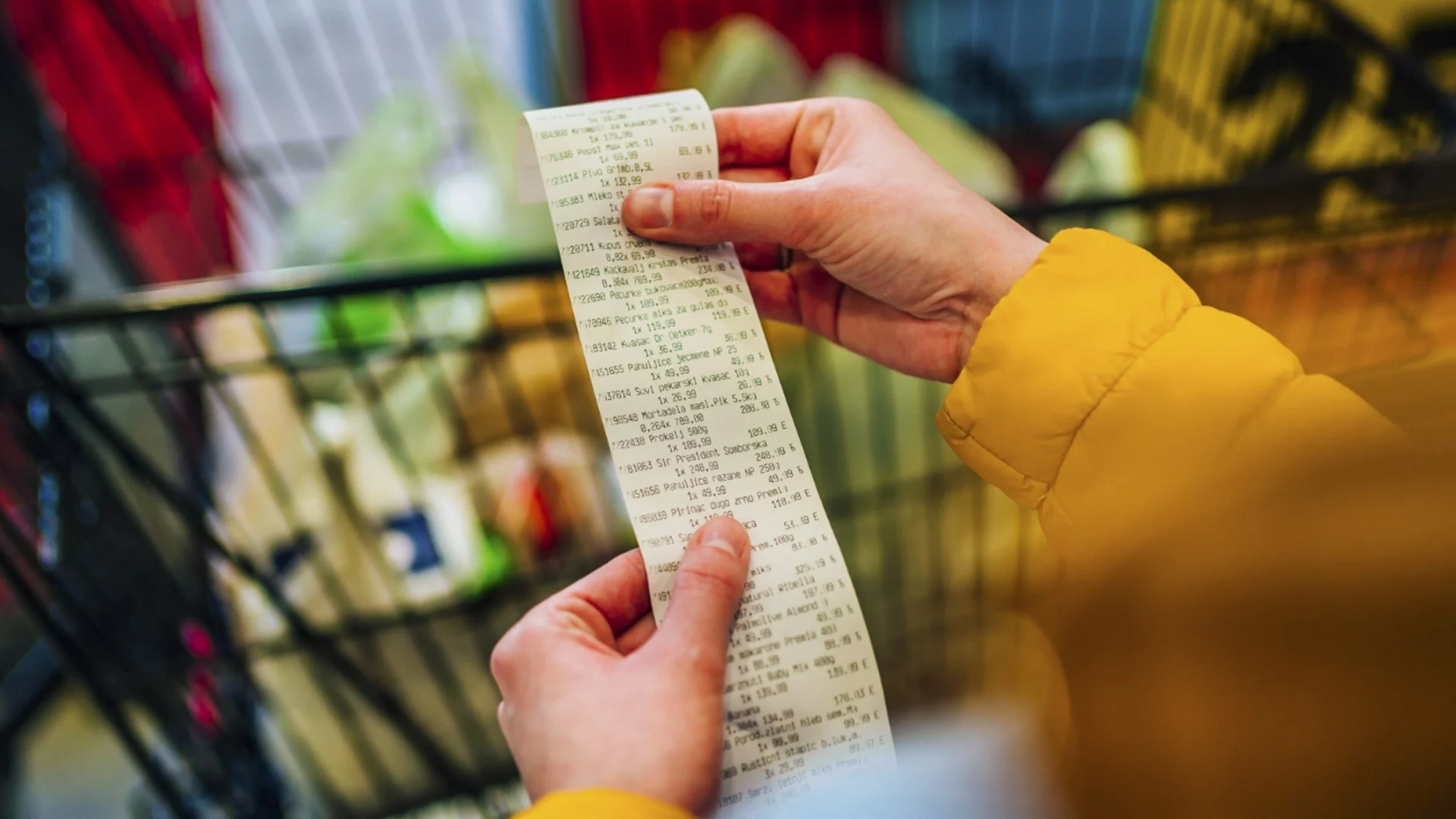 Обрат с цената на потребителската кошница в края на годината