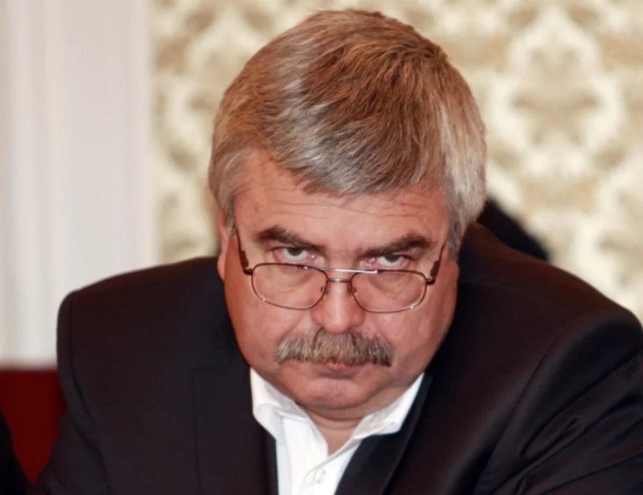 Почина финансистът Емил Хърсев