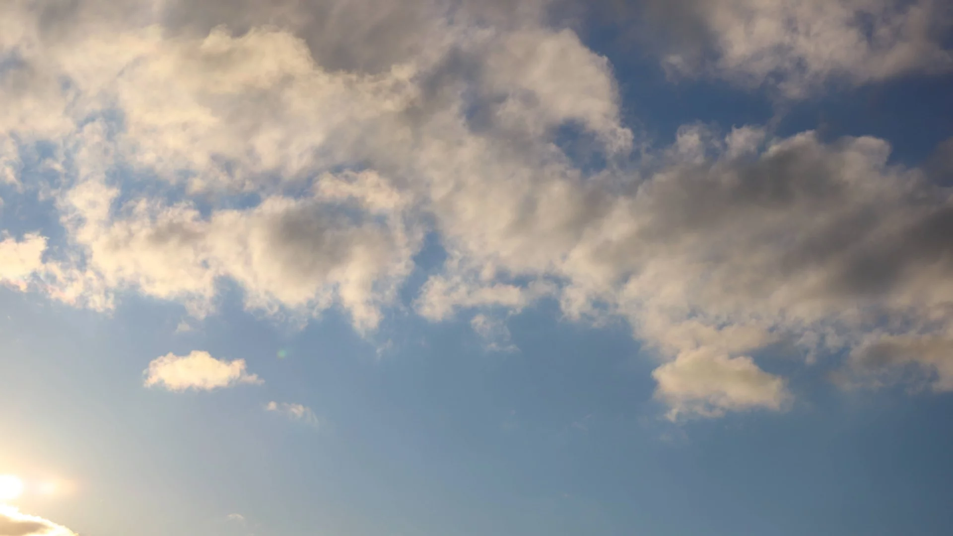 "Кой разпореди тези облаци?": Николай Василковски се разкрещя и небето се изчисти