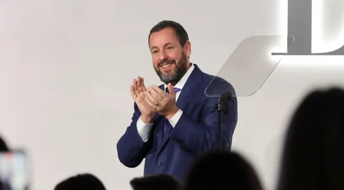 Адам Сандлър разкри истинската причина да стане актьор