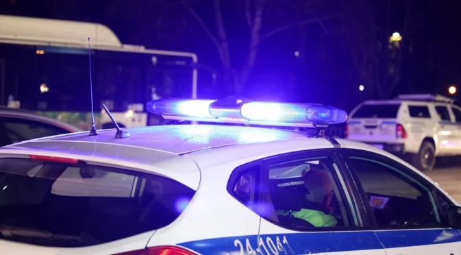 ТИР прегази пешеходец, кола уби един от полицаите на място след катастрофата