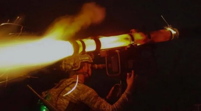 Русия изсипа куп заплахи, след като висшият командир на НАТО заговори за превантивен удар