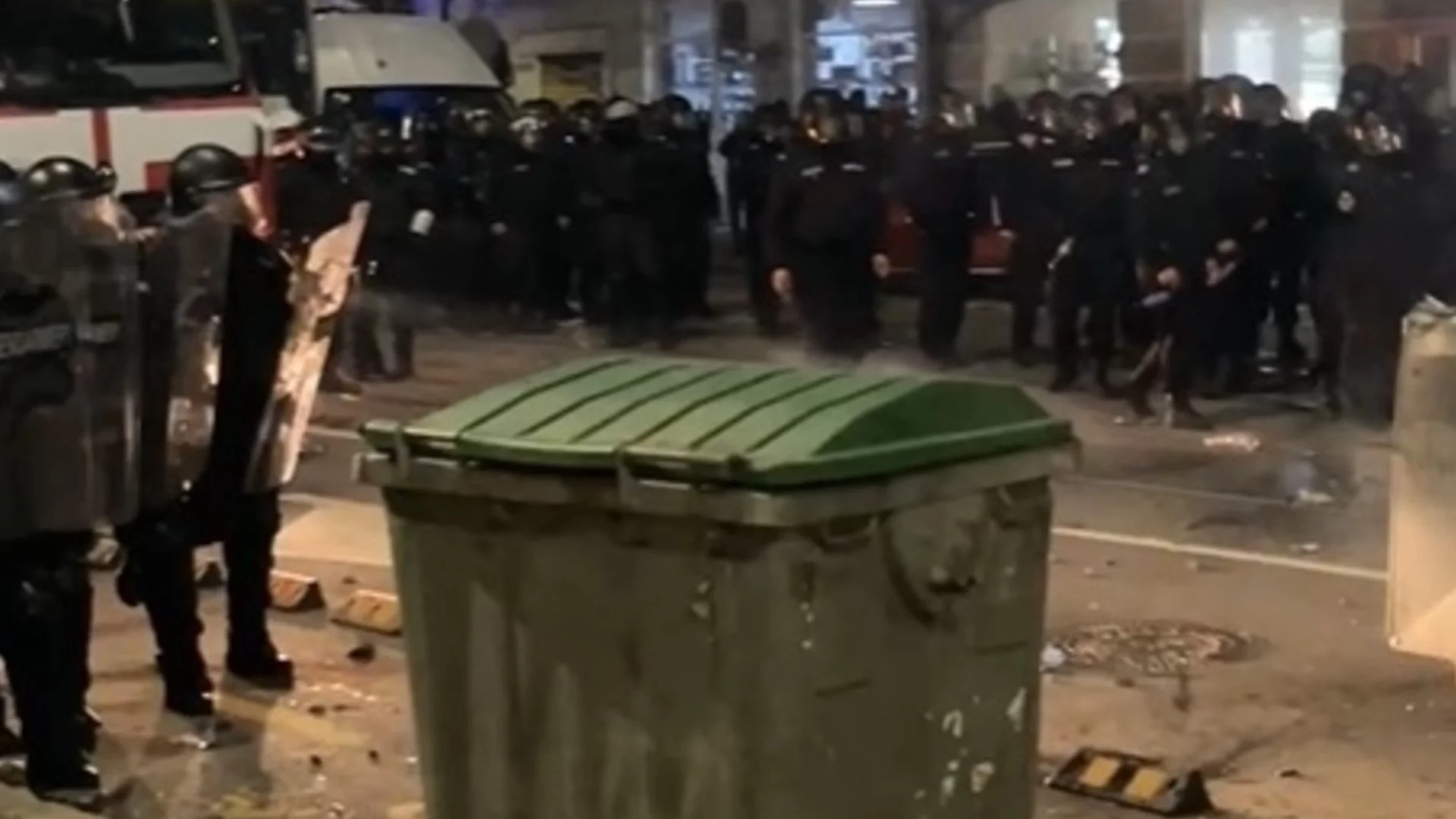 Ескалация на протеста в София: Пострадал е журналист на БНТ