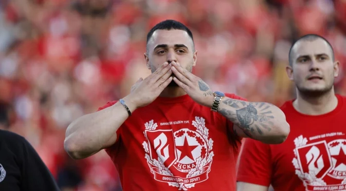 Карлос Насар със силни думи за Любо Пенев: Обичаме го и сме зад него! (ВИДЕО)