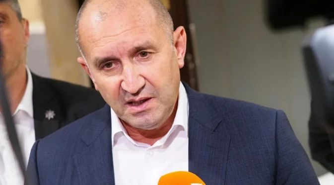 Радев след ескалацията на протеста: Изходът е само един - оставка и предсрочни избори