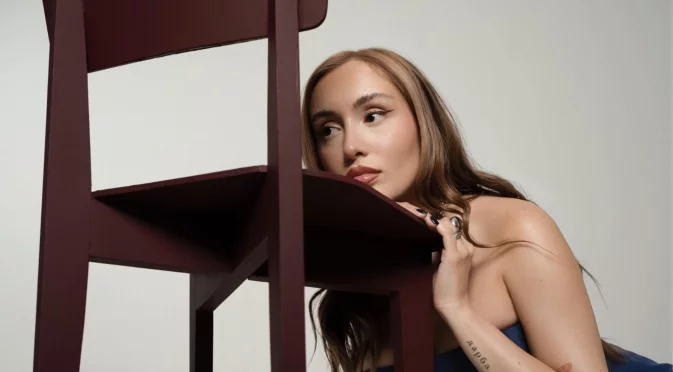 Заради "граждански дълг": Певицата Дара Екимова отказа участие в запалването на коледните светлини в Пловдив (ВИДЕО)