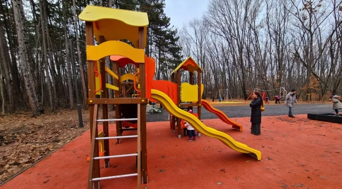 Столичани гласуват за гражданските бюджети "Идеи за града" 2025