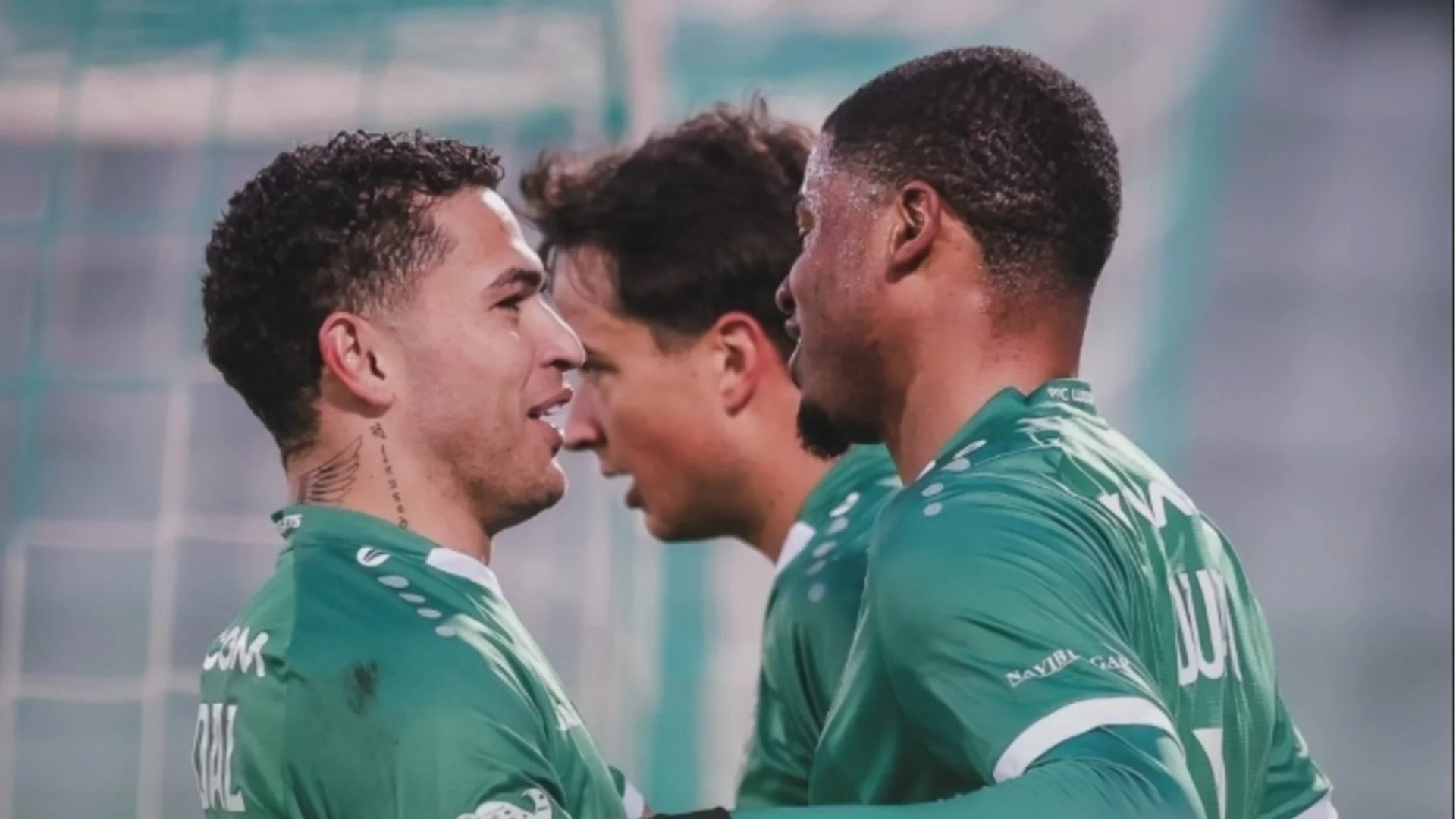 Като че ли рано отписаха Лудогорец за титлата, а има поне 2 важни фактора, които ги държат в битката