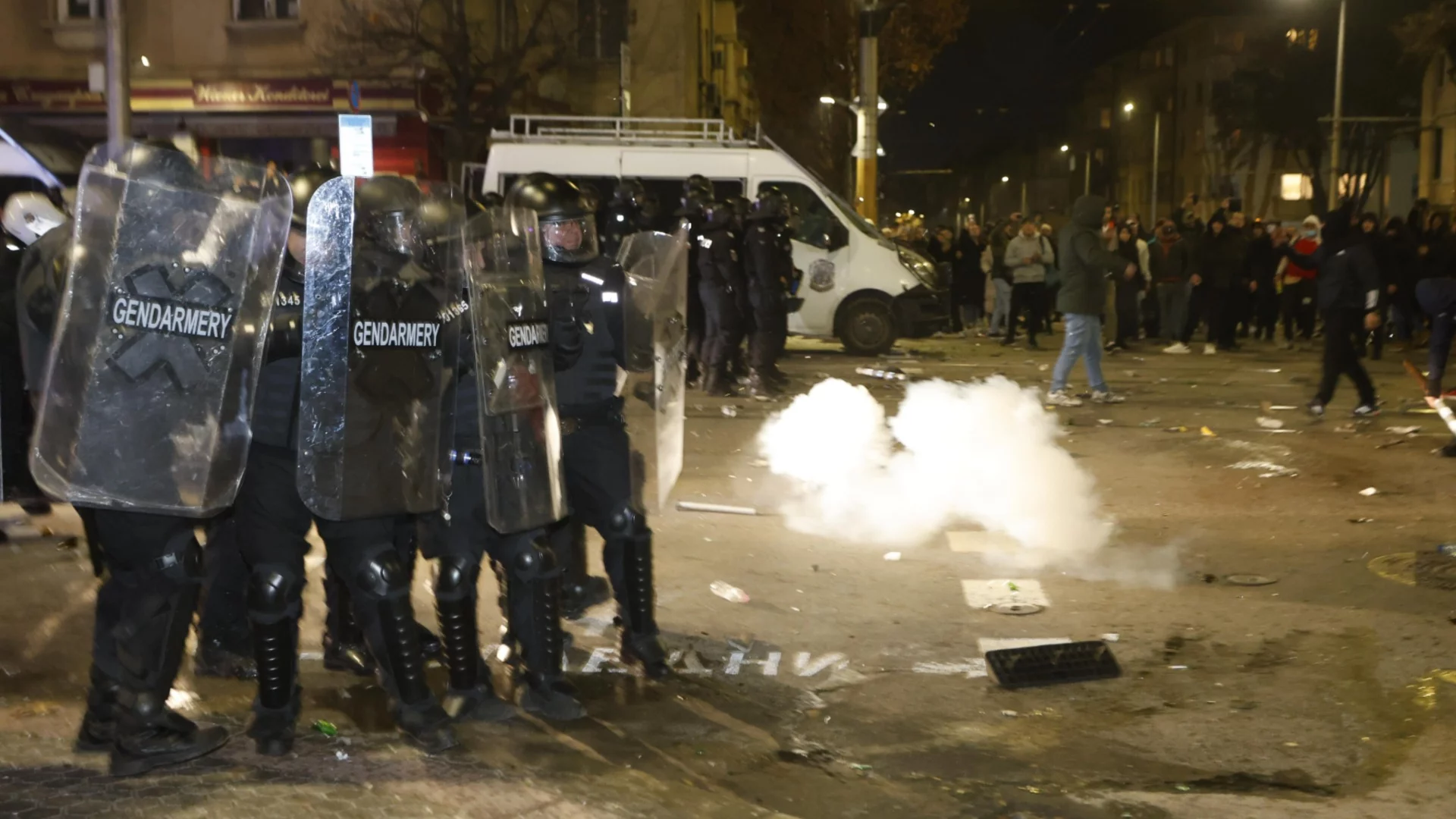 Задържан е син на известен русенски бизнесмен и друг – с 31 000 лв.: СДВР с актуални данни след протеста