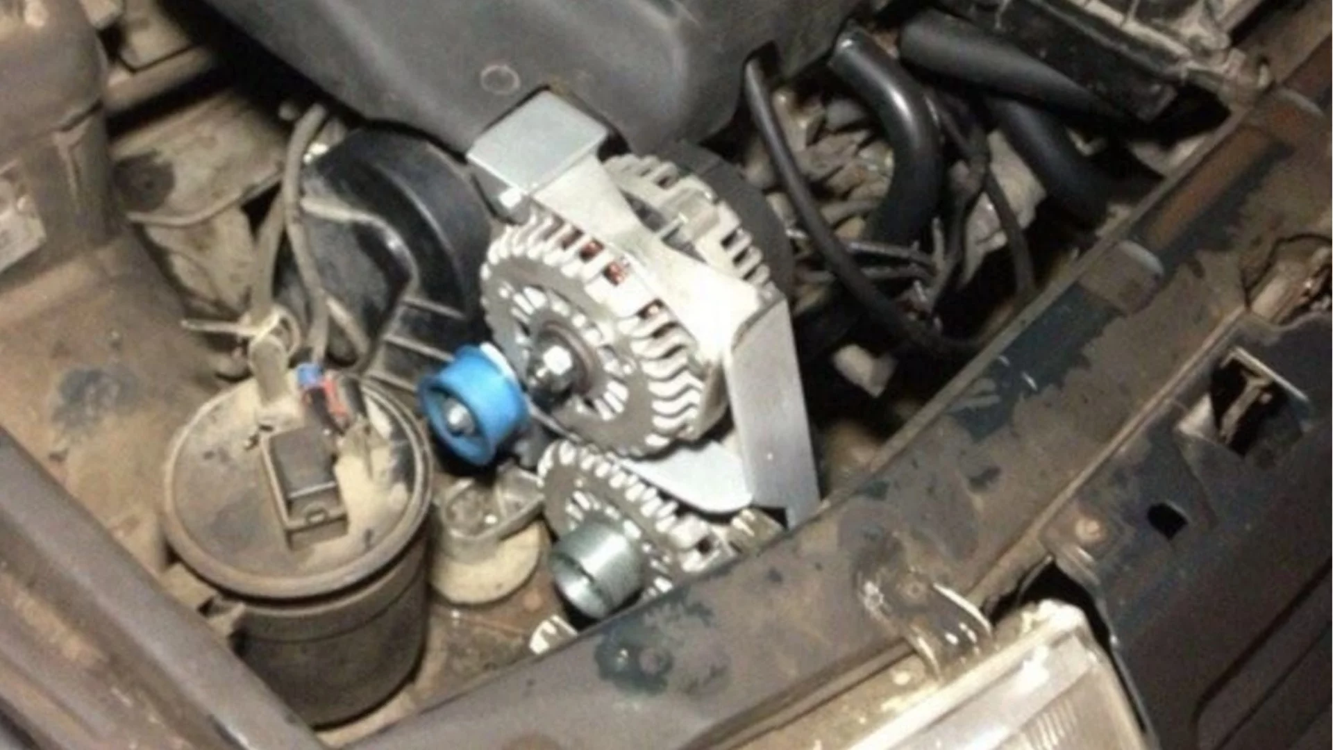 Как шофьорите случайно убиват алтернатора дори в нов автомобил